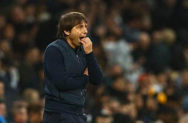 又抱怨缺人钱没花够？名宿：孔蒂恐与热刺高层决裂